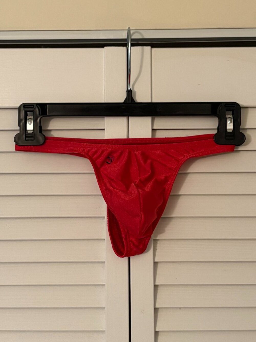 Joe Snyder Thong - Red - Picture 2 of 3